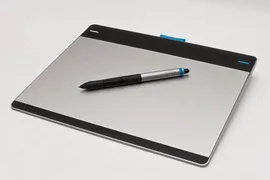 Графический планшет WACOM Intuos Pen &amp; Touch S (Small) CTH-480S-RUPL