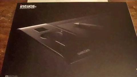 Intuos4 by Wacom Unboxing