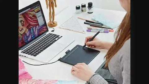 Wacom Intuos Graphics Drawing Tablet | Tablet for Mac, PC, Chromebook & Android