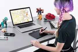 Графический планшет Wacom Intuos Comic Pen&Touch Small (CTH-490CK-S)