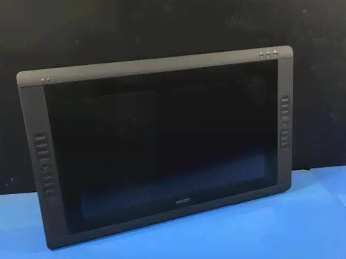Wacom Cintiq 22HD 21.5 ft. Creative Pen Display DTK-2200/K No Stand or Power Cable-0