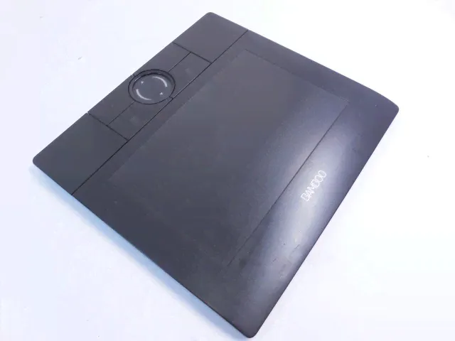 Графический планшет Wacom Bamboo MTE450-3